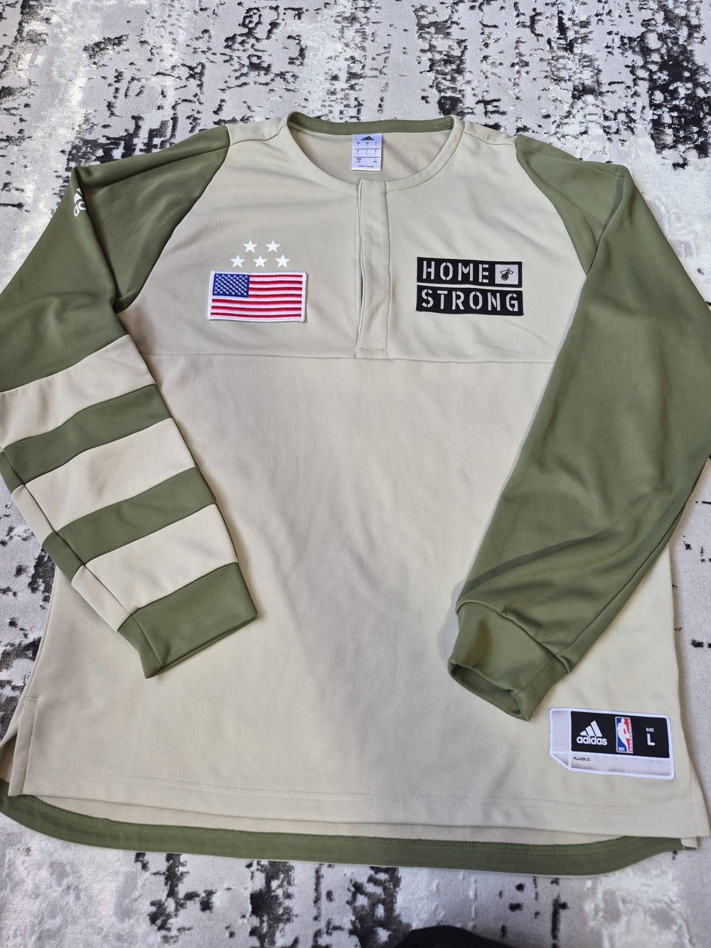 RARE 💥Miami Heat NBA Adidas Home USA Army Long Sleeve Warm Up Jersey Size L